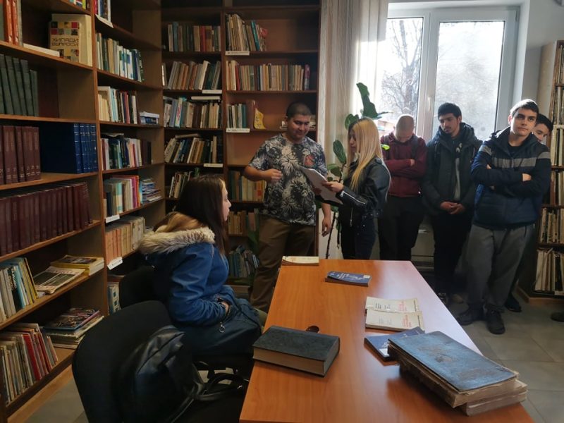 Ученическа пиеса по мотиви на „Криворазбраната цивилизация“ от Добри Войников
