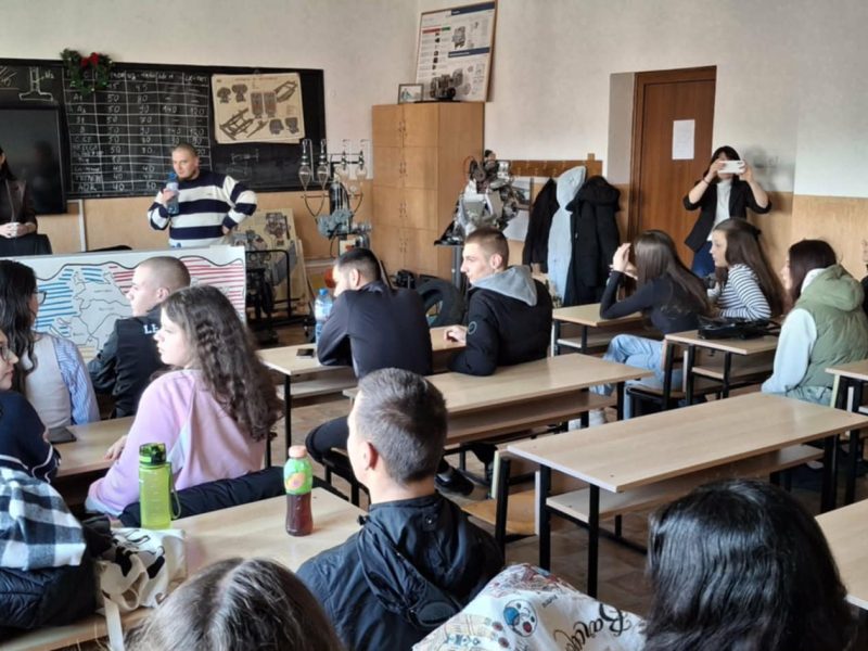 Стъпка към по-сигурна и подкрепяща училищна среда