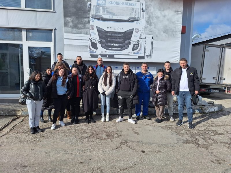 Начало на практическото обучение по проект „Модернизиране на професионалното образование и обучение“