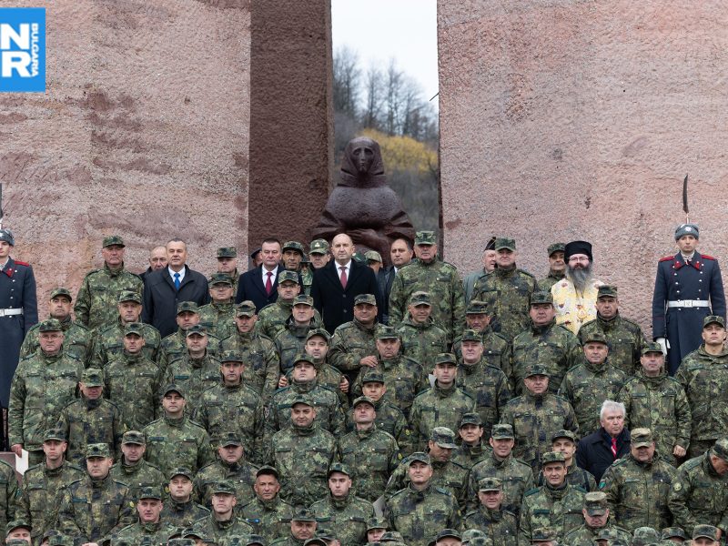 44b71fdae49eb53101a9547ae5211490-4h4a2643