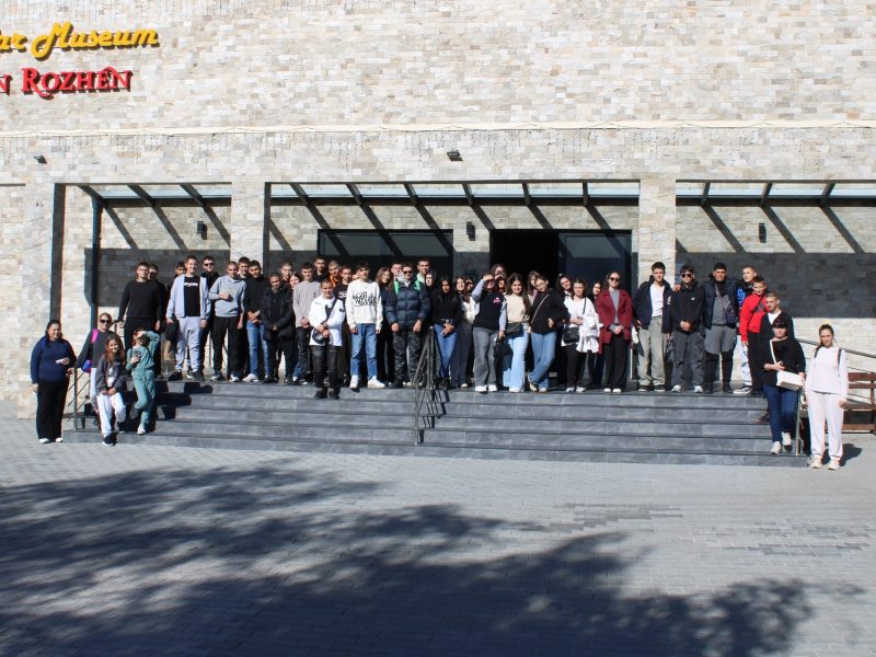 572788121_1335947658031935_8609229823643837229_n