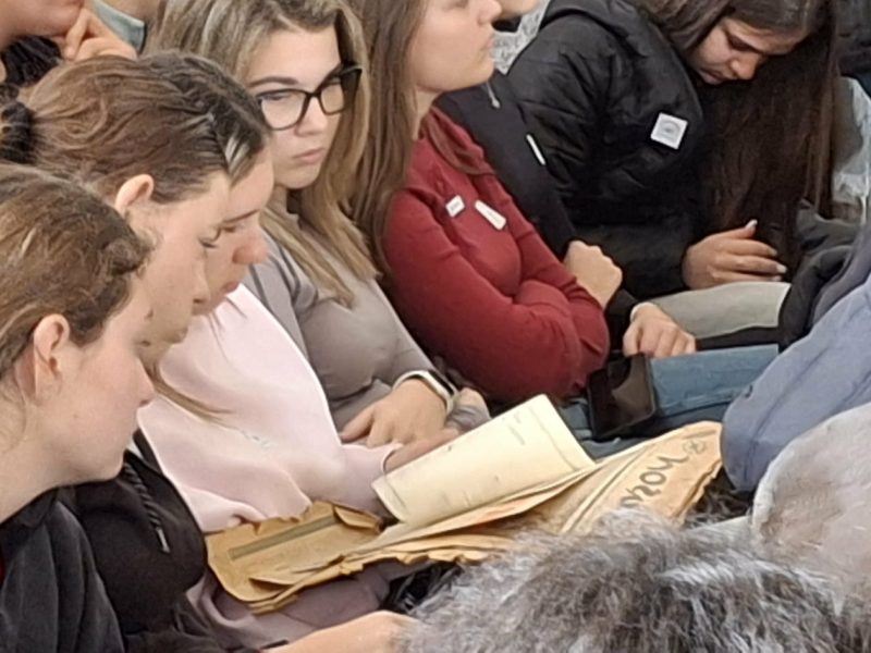 7a858225-1854-47e8-ad67-325f26437a1c