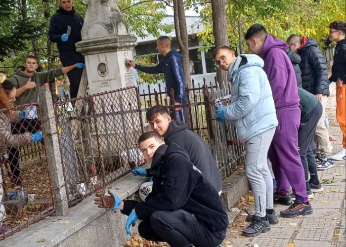 viber_изображение_2025-10-14_22-14-46-184